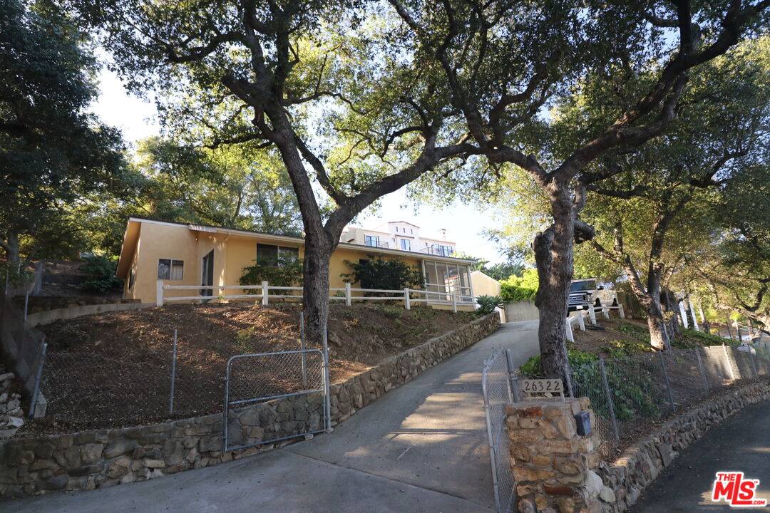 26322 Ingleside Way 2BR Malibu La
