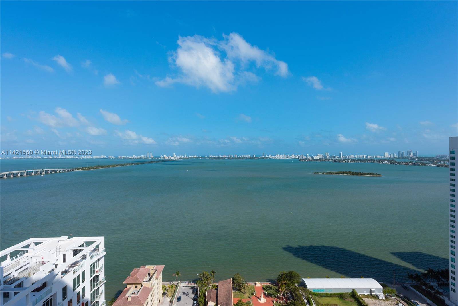 Spacious 3 bedrooms and 3 baths Residence located in Edgewater Miami completed in 2015.