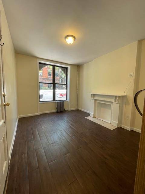 Super Spacious 3 Bed 2 Bath apt with Great FinishesUpdated Kitchen and BathroomHardwood Flooring and High CeilingsLarge BedroomsGreat Closet SpaceCan be used as a 4 BedAvailable NowCall, Email Or Text ...