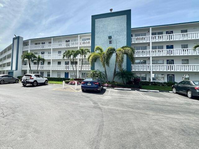 2 1. 5, 4th Floor, no one is above you, close to elevator but not on top of it, nicely furnished, tile throughout, updated bathrooms, shower no tub, AC and ...