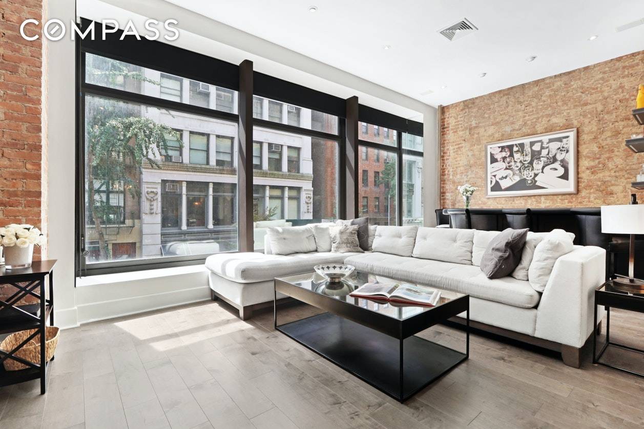 Renovated, Full Floor Condo Loft w Flexible Plan, Office, amp ; Bar Once in a rare while, a truly exceptional home graces these pages, turning heads and melting hearts.