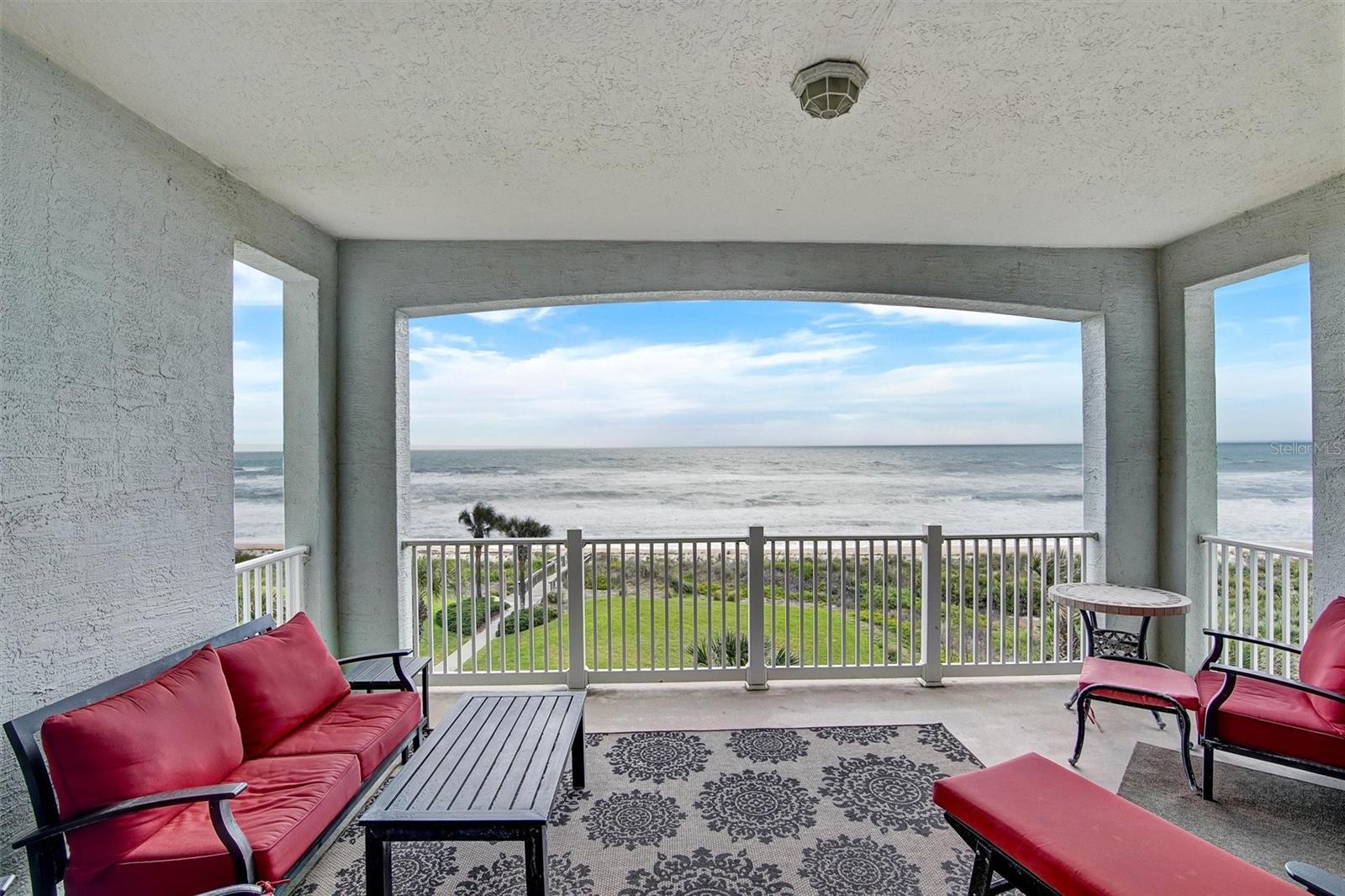 Breathtaking 4th floor view.