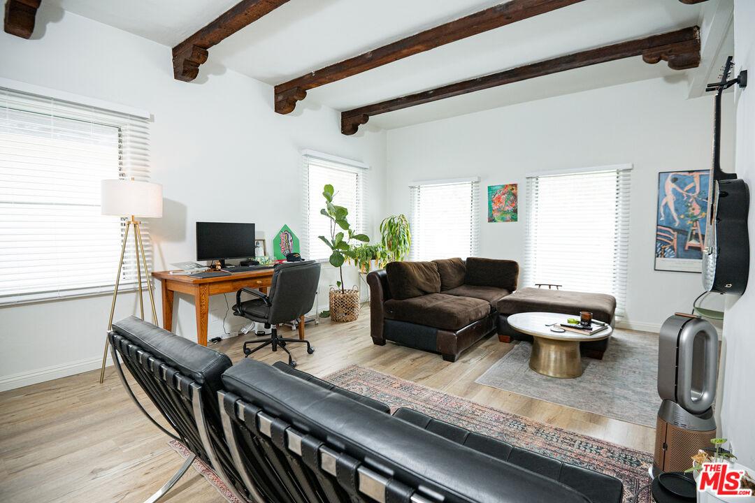 335 N Palm_Interior