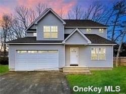 Brand New Post Modern To Be Built Put your own touch on this stunning home with an oversized master suite with walk in closet and true master bath, Living Room ...