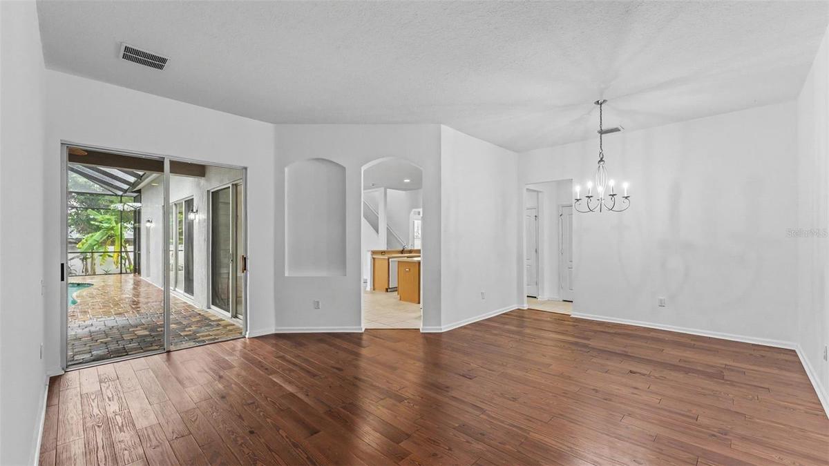 Formal living and dining room combo