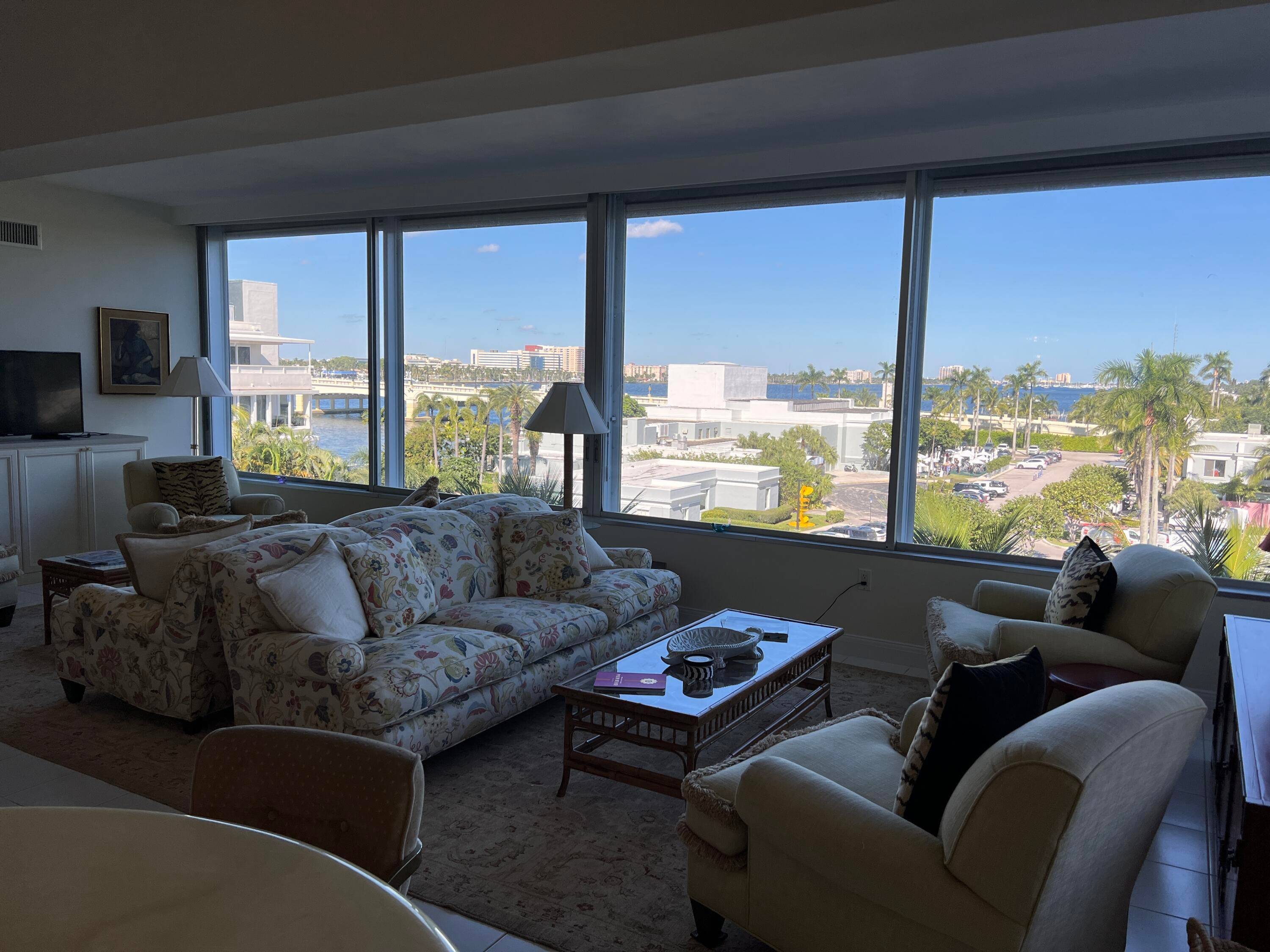 Renovated and recently furnished 2 bedroom, 2 bath with fabulous north and west Intracoastal views.