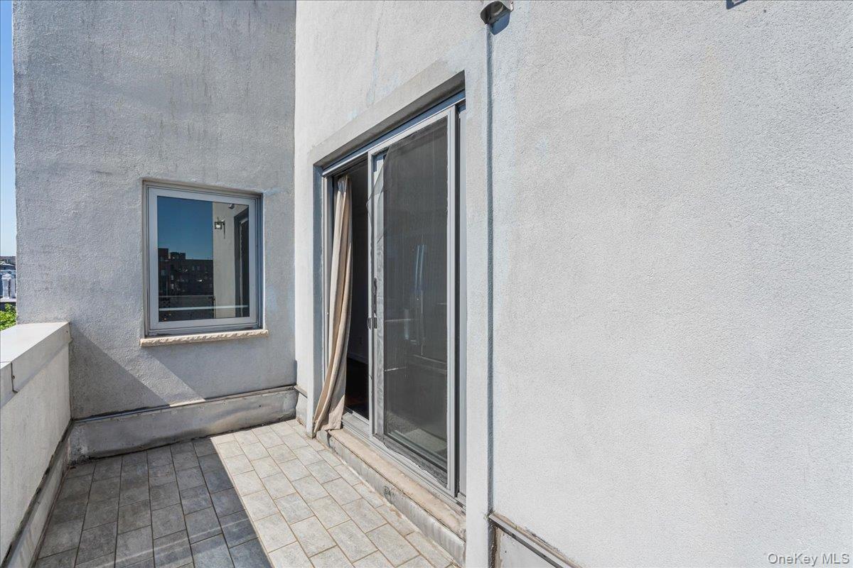 Balcony off of the kitchen