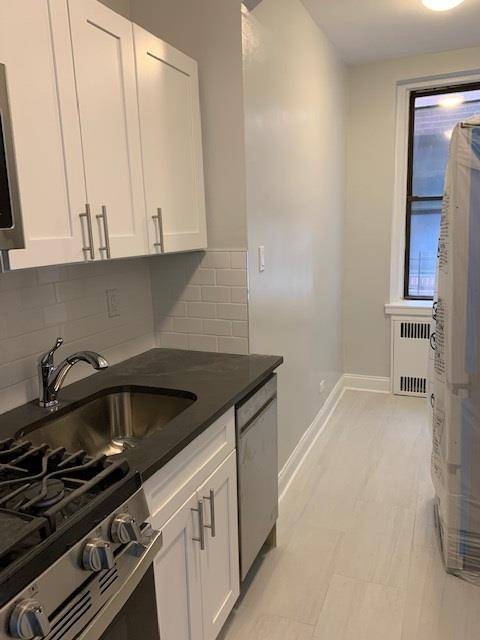 Located in the Crown Heights section of Brooklyn, this newly renovated 1 bedroom is move in ready.