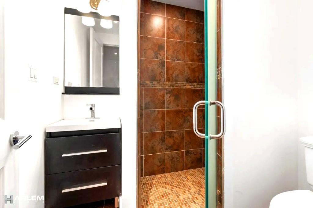 Apt 1 Bathroom 2