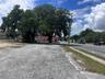 Vew to the west hwy 41 toward court house square Neighboring Property, a restaurant