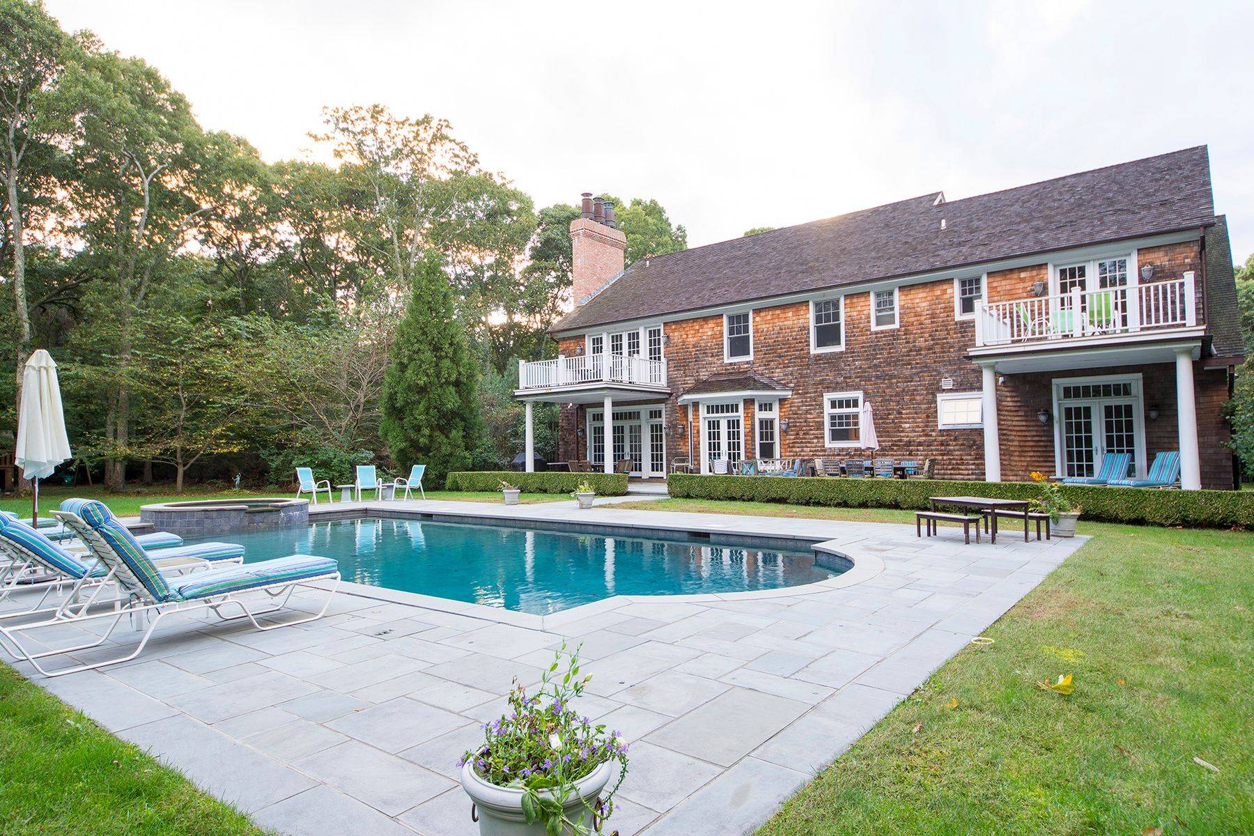 7 Bedroom Home on 1.8 Acres With Private Beach Access & Pool!