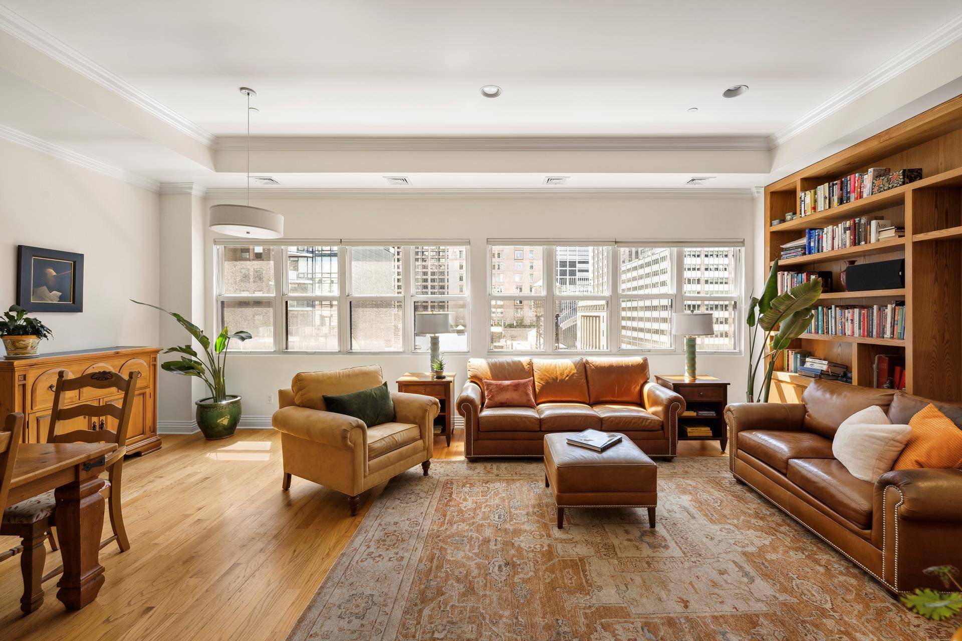 Welcome to your dream home in the heart of Tribeca !