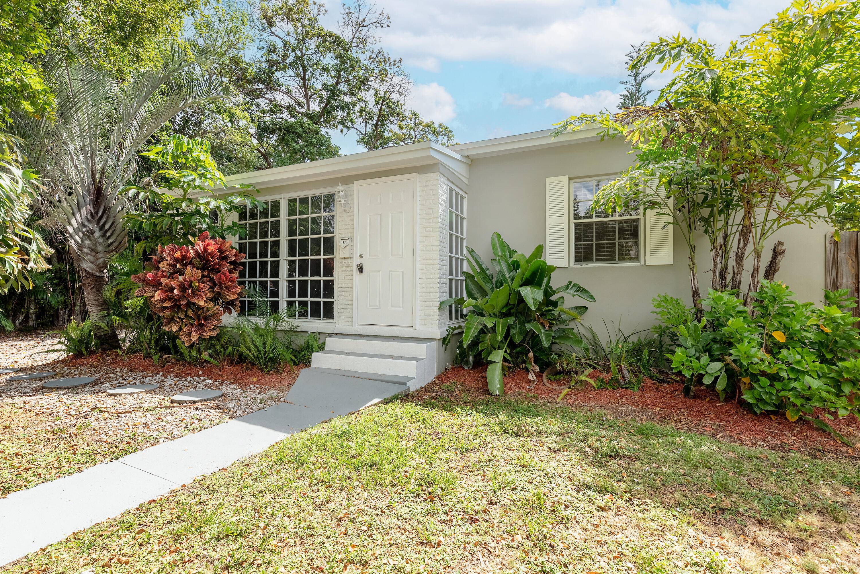 NEW ROOF ! ! NEW A C ! ! Quaint and cozy two bedroom, one bathroom single family home in popular Progresso neighborhood of Fort Lauderdale.