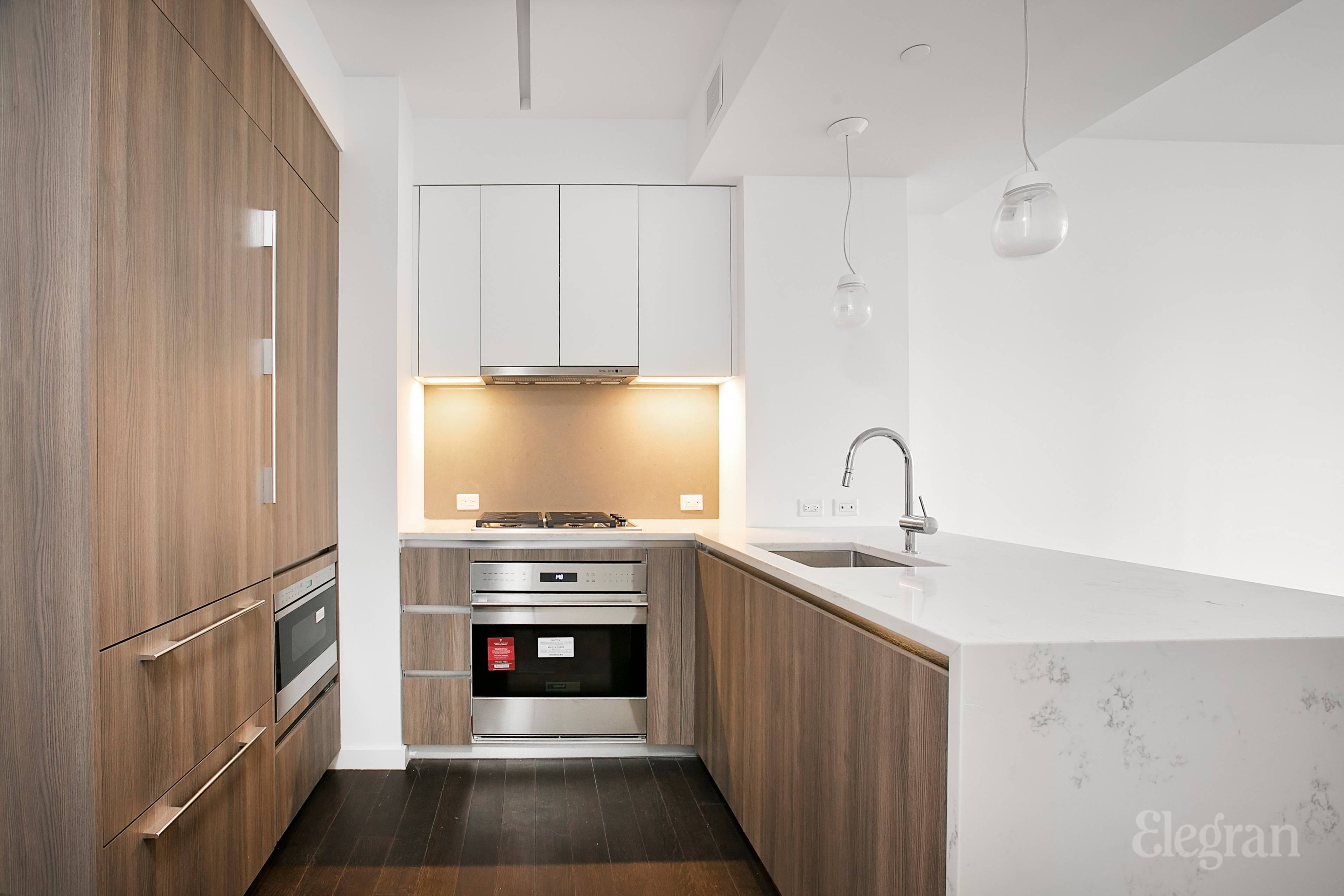 Spacious 1 bedroom apartment available at The Lindley, a modern, centrally located Manhattan building featuring amenities designed with both luxury and convenience in mind.