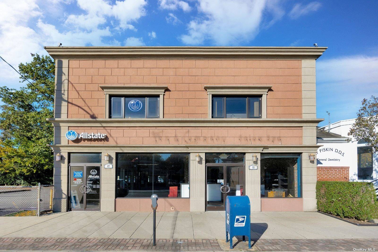 Offering features a 2, 950 SF renovated retail storefront on the highly desired Covert Ave in Floral Park.