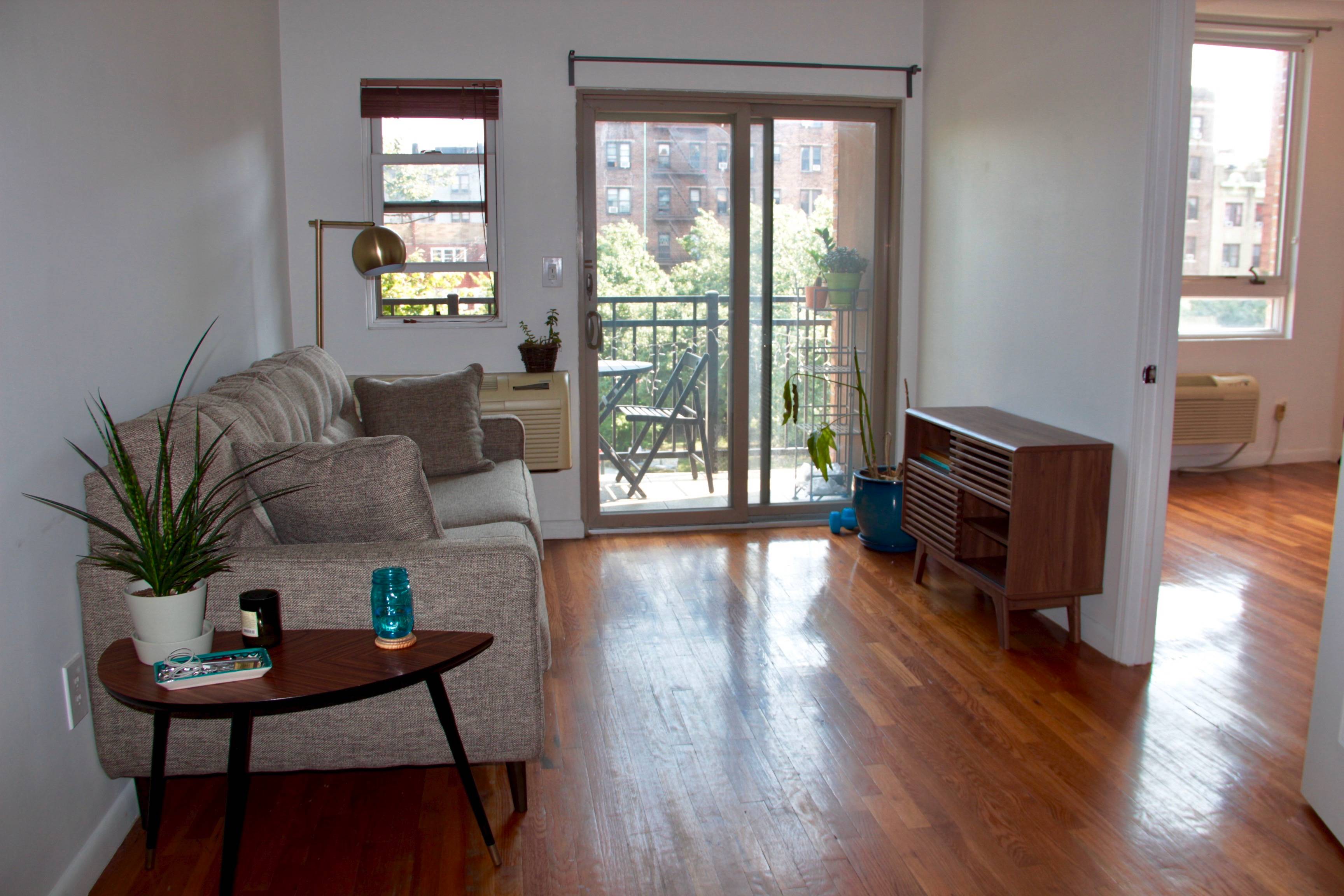 This bright Lefferts South elevator Condo for rent features two bedrooms, two full baths, a big balcony, and access to a roof deck.
