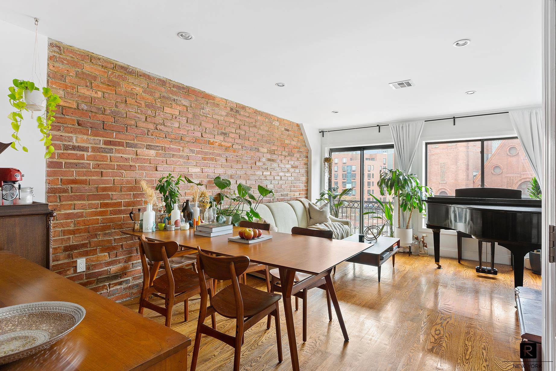 478 Grand Avenue is a lovely 22 wide, 3 family townhouse built in 2009 in Clinton Hill.