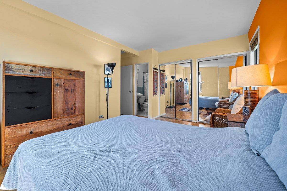 REDUCED ! ! ! Welcome to 5500 Fieldston Road, Apt.