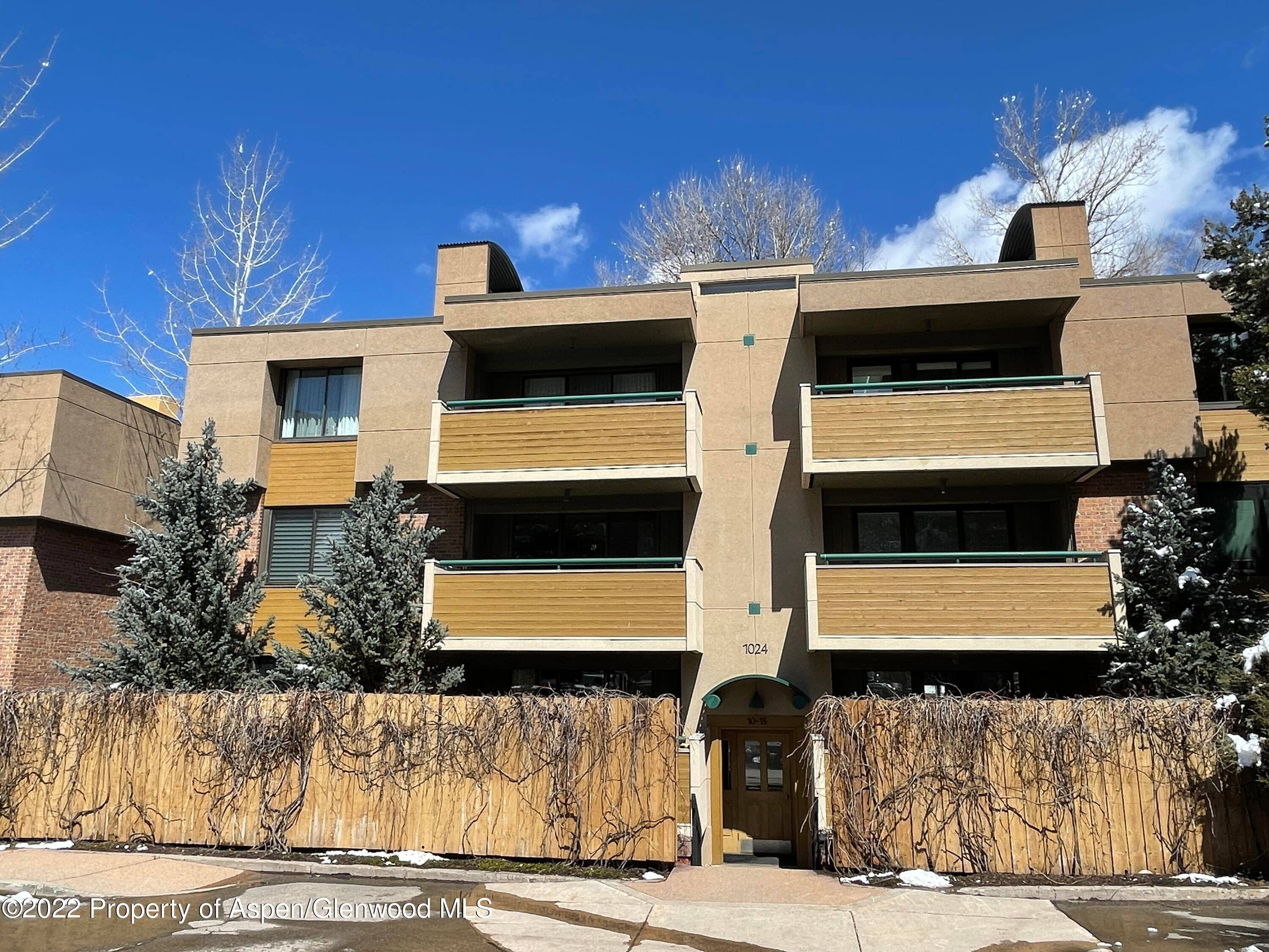 A top floor, corner unit, right on the river in Aspen is difficult to beat.