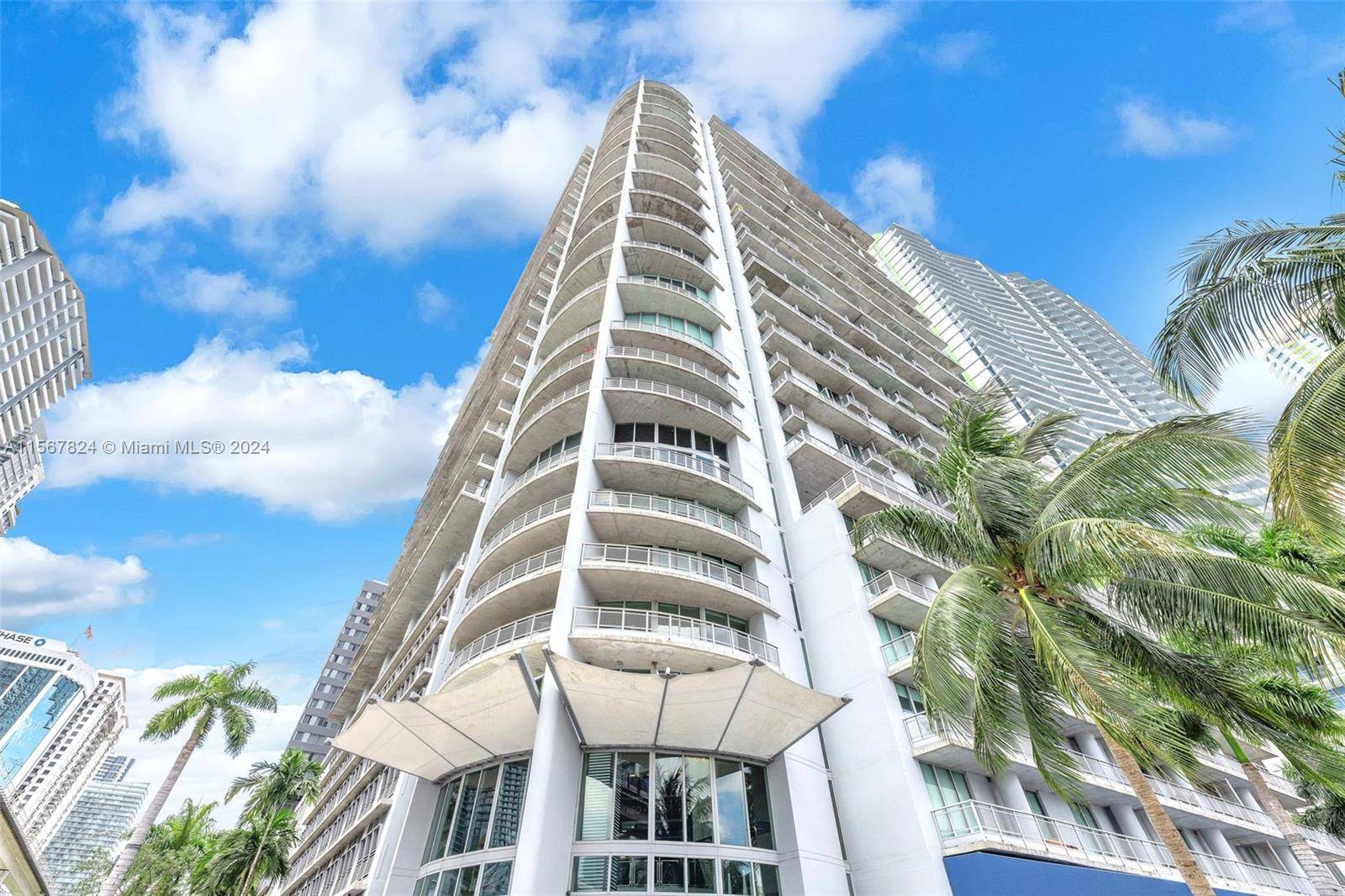 Loft style condo unit in the heart of Brickell with amazing views of the Brickell skyline and Miami River.