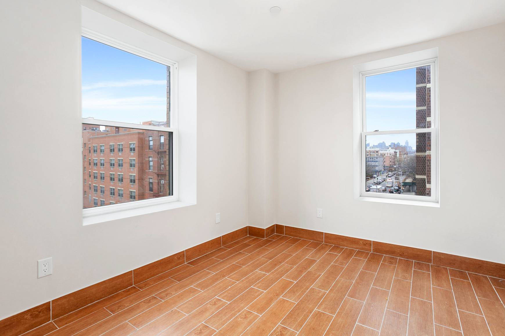Easy showing, call to arrange a viewing for unit 3A, 4A or 6A Newly constructed 6 story boutique elevator building, with laundry in the building and a full time resident ...