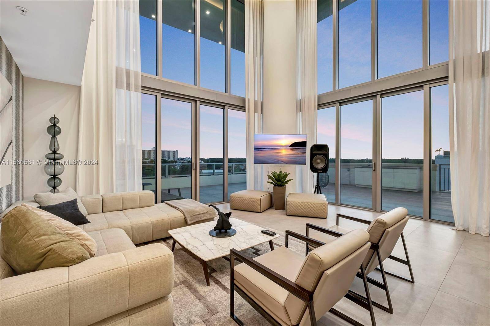 Step into the most unique and spectacular corner unit at Parque Towers.