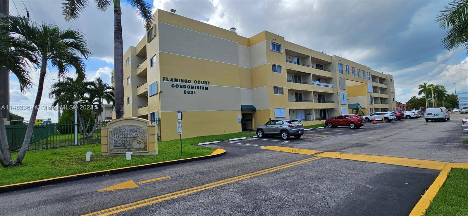 Beautiful apartment located in the most central area of greater Miami ; Very close to the main access roads such as 836 ; Palmetto Turnpike Expwy, as well as the ...
