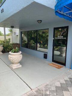 Beautiful, renovated Office space available in East Deerfield Beach !