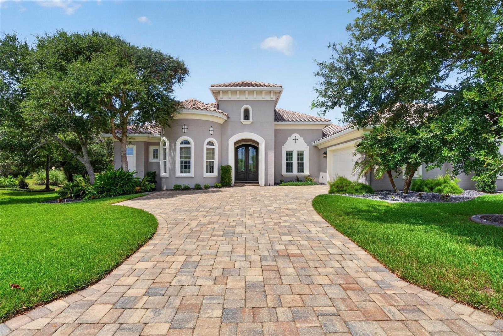 A custom coastal residence, thoughtfully designed for indoor-outdoor living!