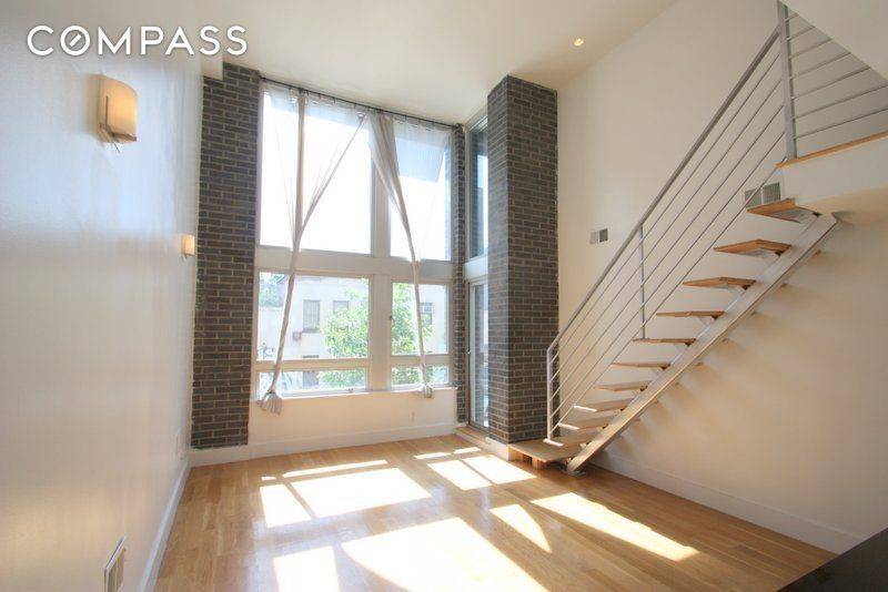 This large two bedroom unit in Clinton Hill boasts two full bathrooms, and a gorgeous kitchen.