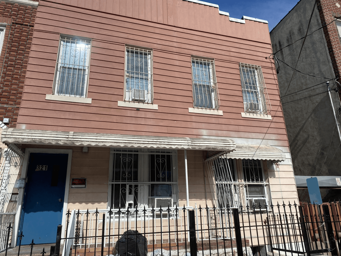 Brooklyn Milford Street Solid BRICK semi attached TOTALLY NEWLY GUT RENOVATED legal 4 family with 2 three bedroom amp ; 2 Two bedroom apartment with huge living room amp ; ...