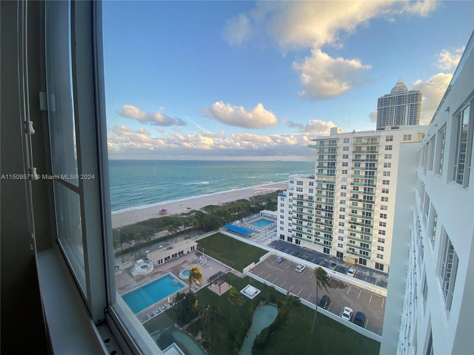 SPACIOUS OCEAN FRONT ONE BEDROOM CONDO WITH GORGEOUS OCEAN VIEWS IN THE HEART OF MIAMI BEACH.