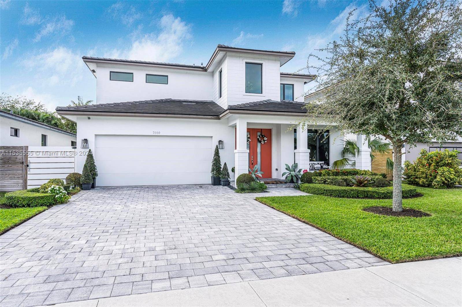 The most beautiful house in One Palm, exquisitely upgraded with porcelain floors, spacious areas for family gatherings, modern oak stairs with white risers, metal cable stair railing, 8 foot doors ...