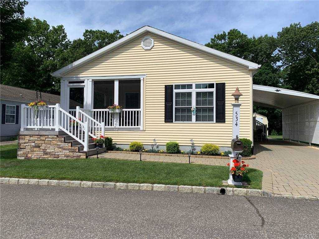 55 MANUFACTURED HOME COMMUNITY GLENWOOD VILLAGE THIS HOME IS LOCATED IN THE OAKS SECTION amp ; FEATURES 2 BEDROOMS, 2 BATHS, EAT IN KIT, CORIAN COUNTER TOPS, DR, LR W ...