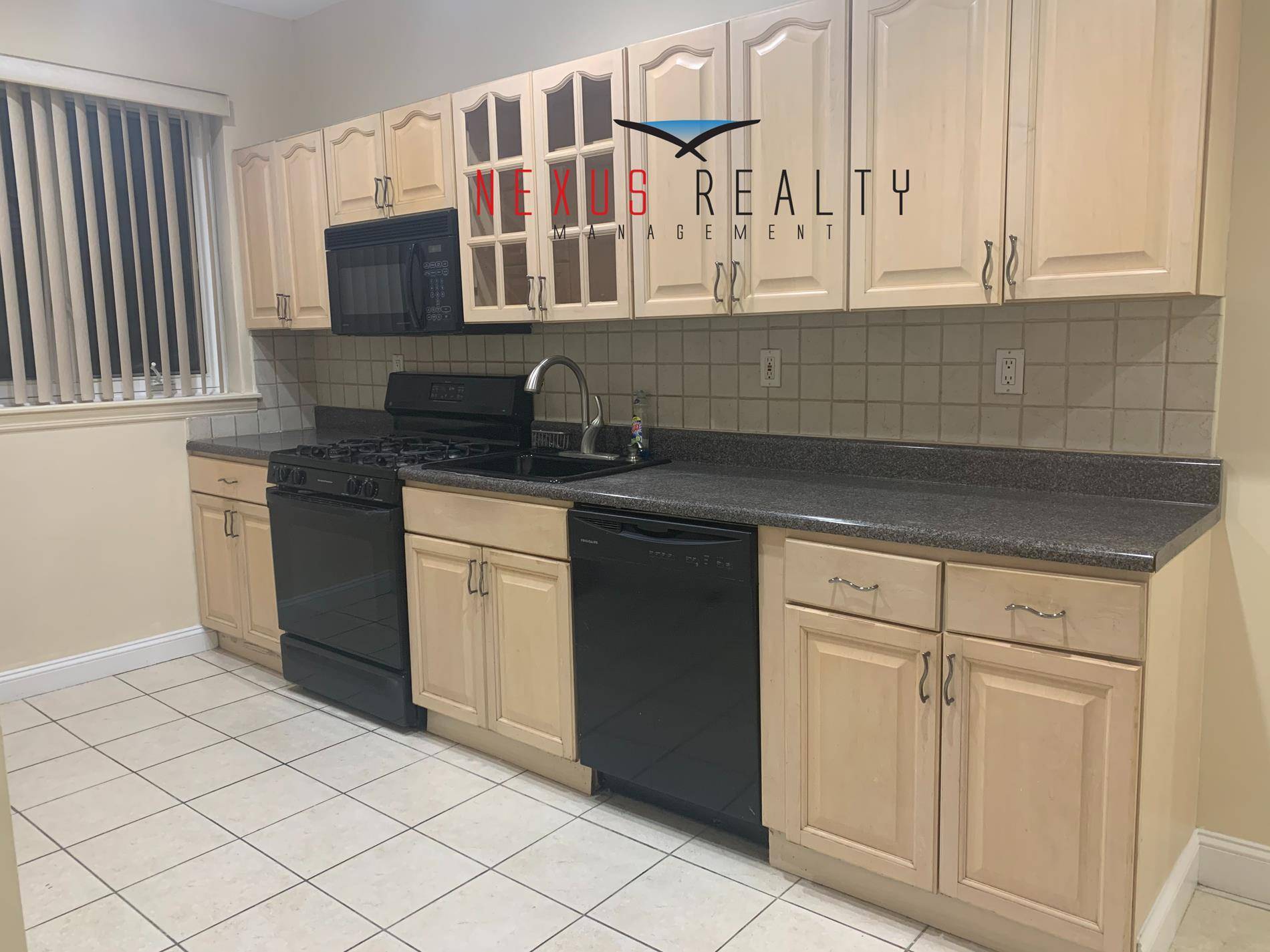 Beautiful 2 Bedroom apartment in Astoria 26001 King size bedroom and 1 queen size bedroom on the 1ST floor of a 2 family houseLarge kitchen area with dishwasher, microwave, and ...