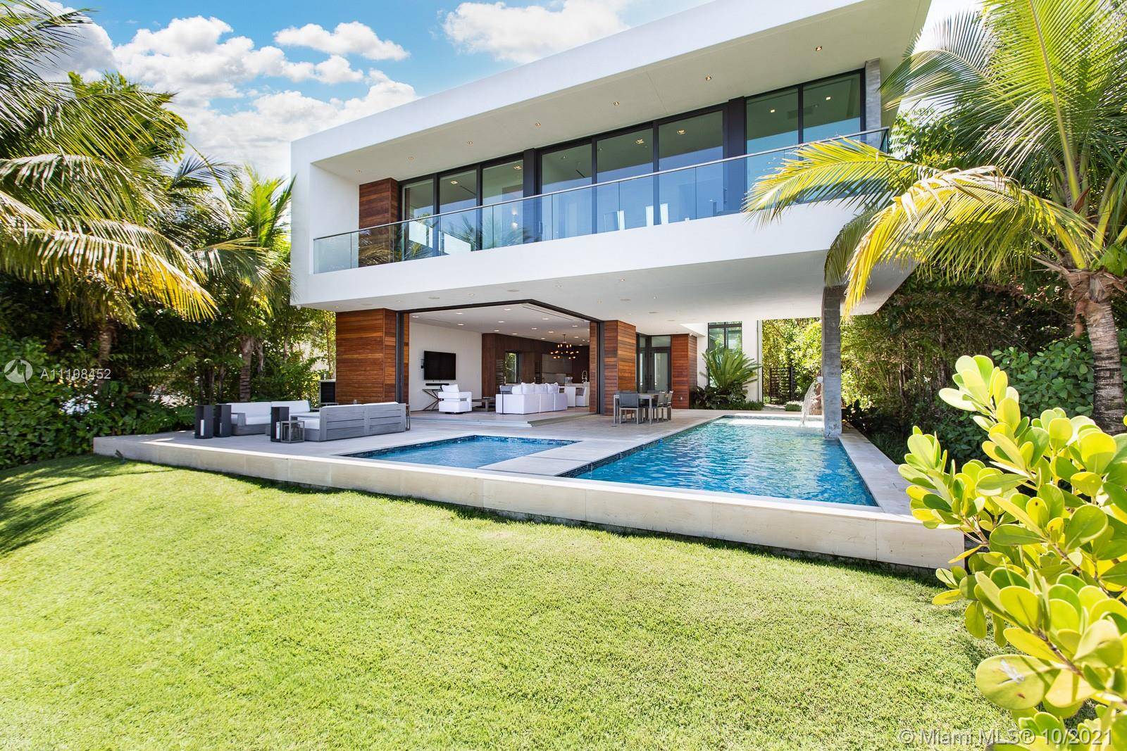 Welcome home to your very own furnished tropical waterfront estate.