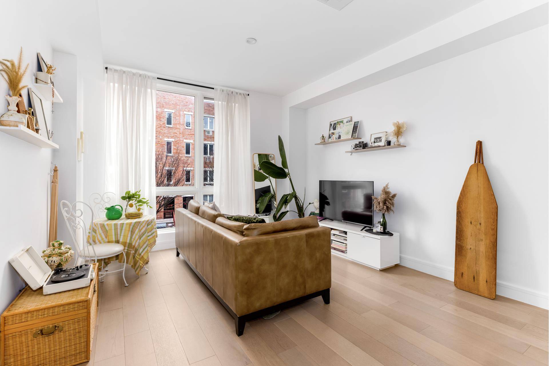 Ideally situated just south of Park Slope, Stanton on Sixth is located in the lovely Greenwood neighborhood.