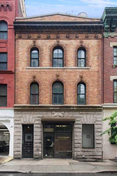 180 East 73rd Street presents an extraordinary opportunity to own a rare, three story carriage house with a curb cut located on the landmarked block of East 73rd Street between ...