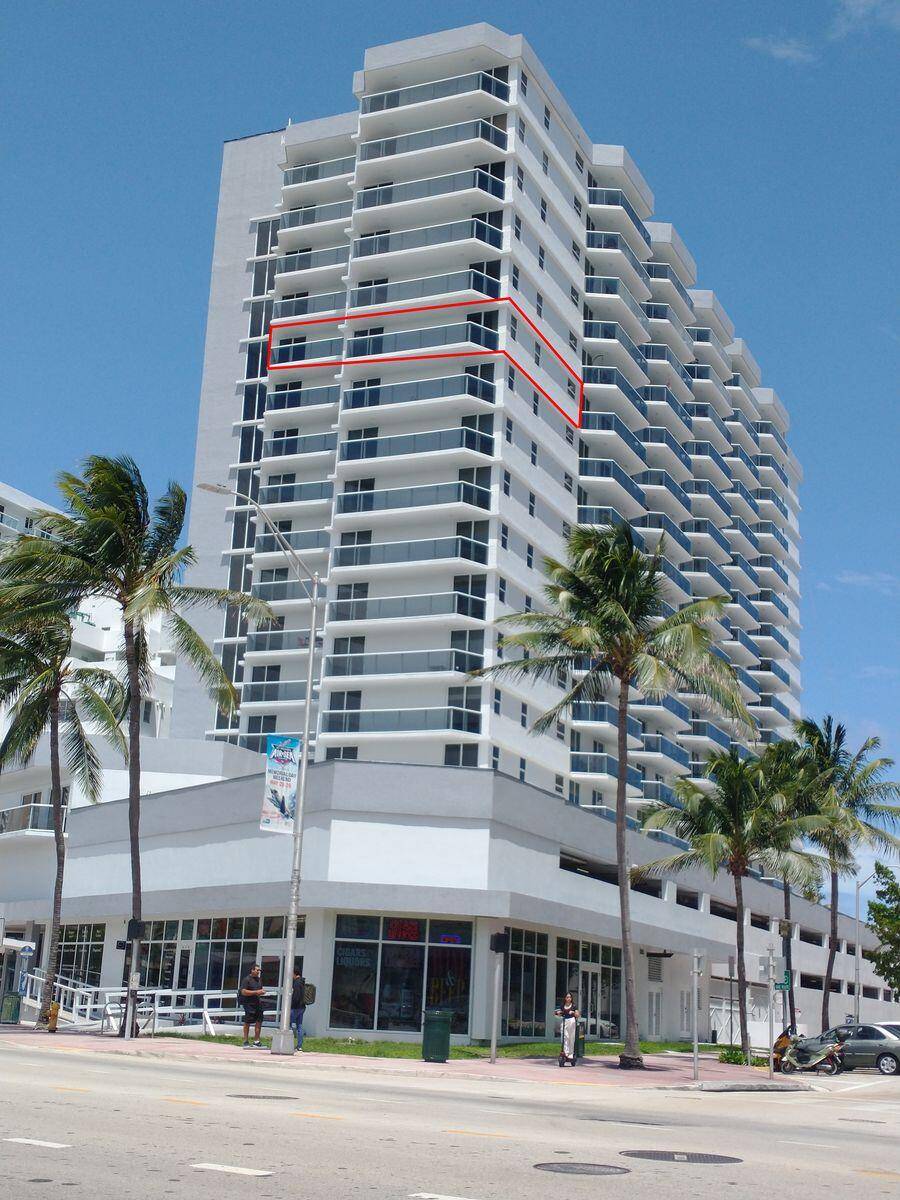 Spacious 2 bedrooms and 2 bathrooms 1600 sf, located in the most convenient area of Miami beach.