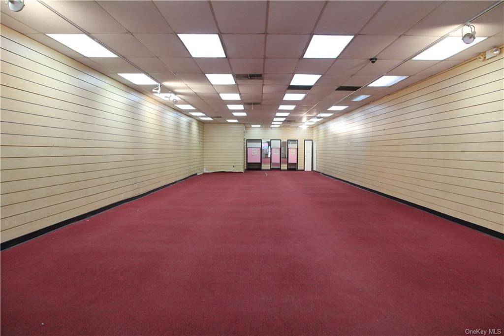 Retail commercial building for sale or lease on one of the busiest streets in Mount Vernon.