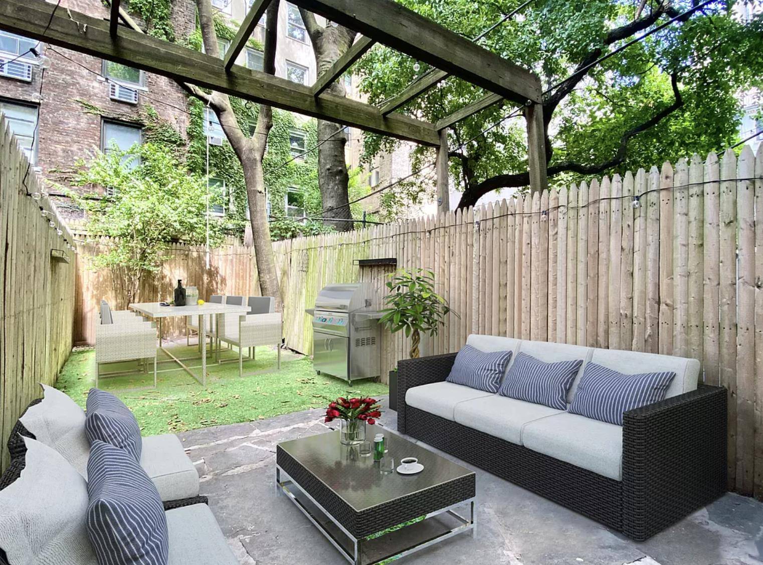 Newly Renovated Studio With Large Private Backyard, Now Available, One Month Free No Fee !