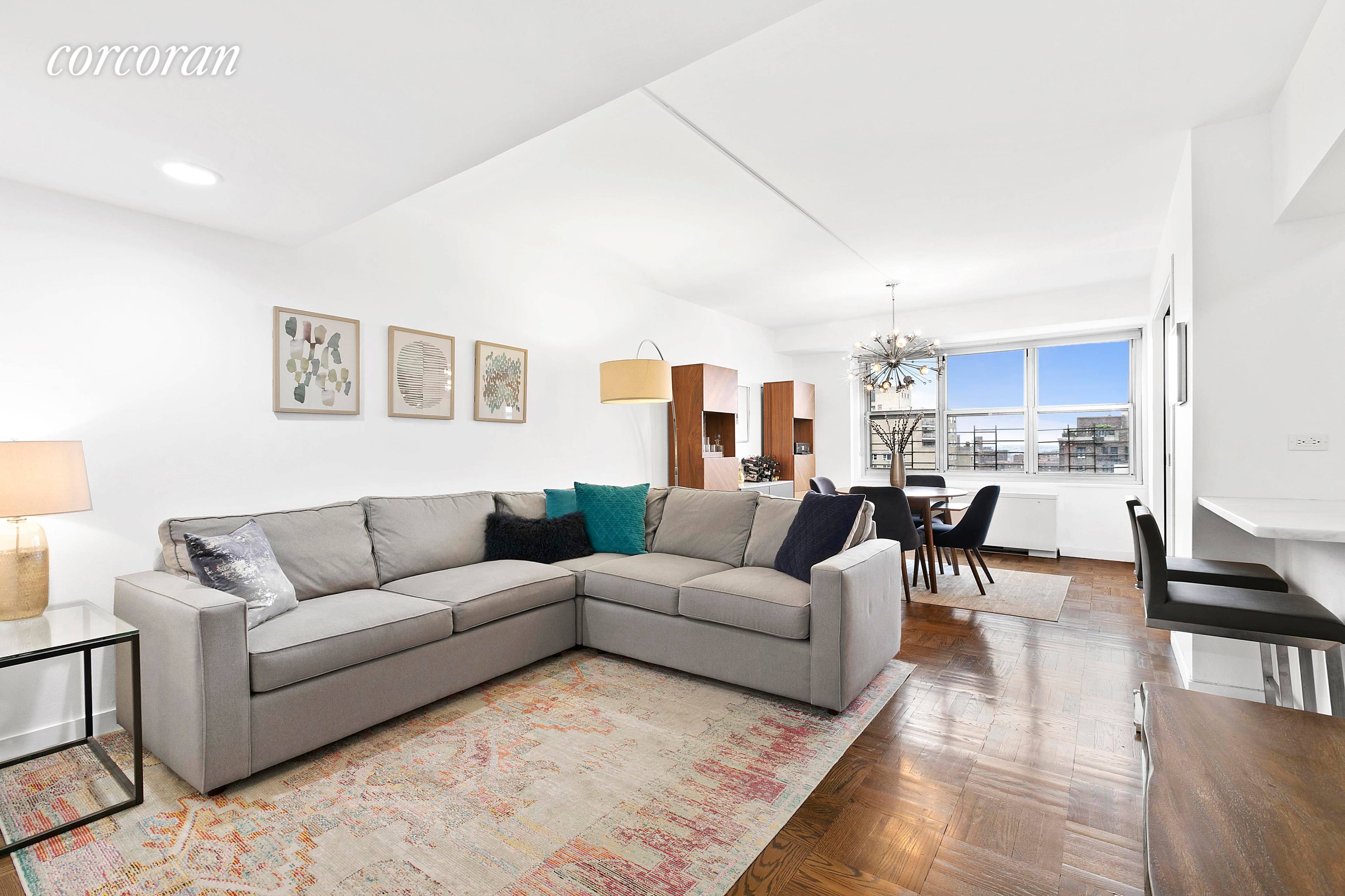 Perched on a high floor in prime Gramercy Park Towers, this spacious corner apartment offers up dated light filled living spaces with both northern and eastern exposures and wide open ...