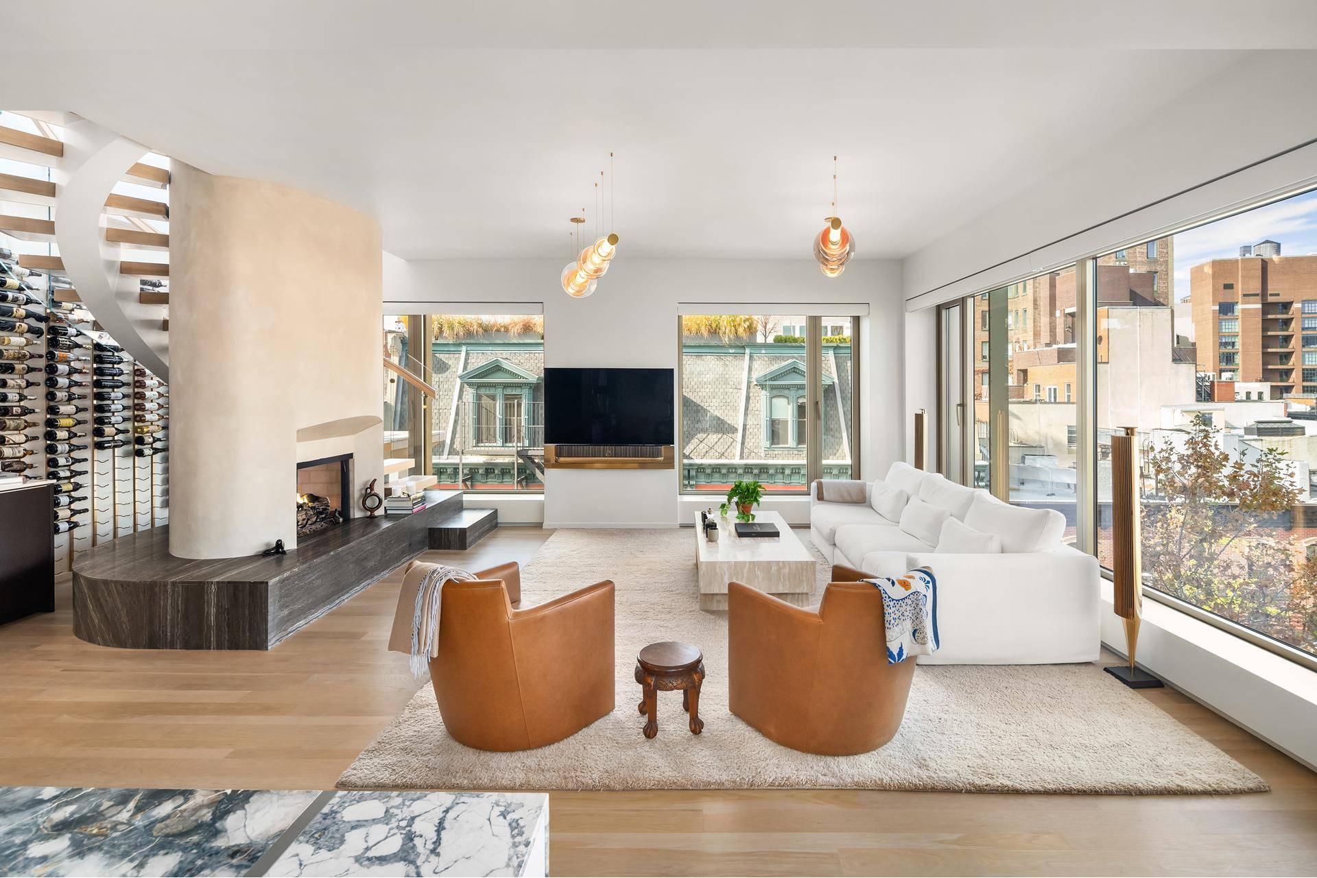 RESIDENCE PHC AT 75 KENMARE STREETA showstopper downtown corner Penthouse residence situated in a New Development condominium building located in one of downtown's hottest neighborhoods, Nolita.