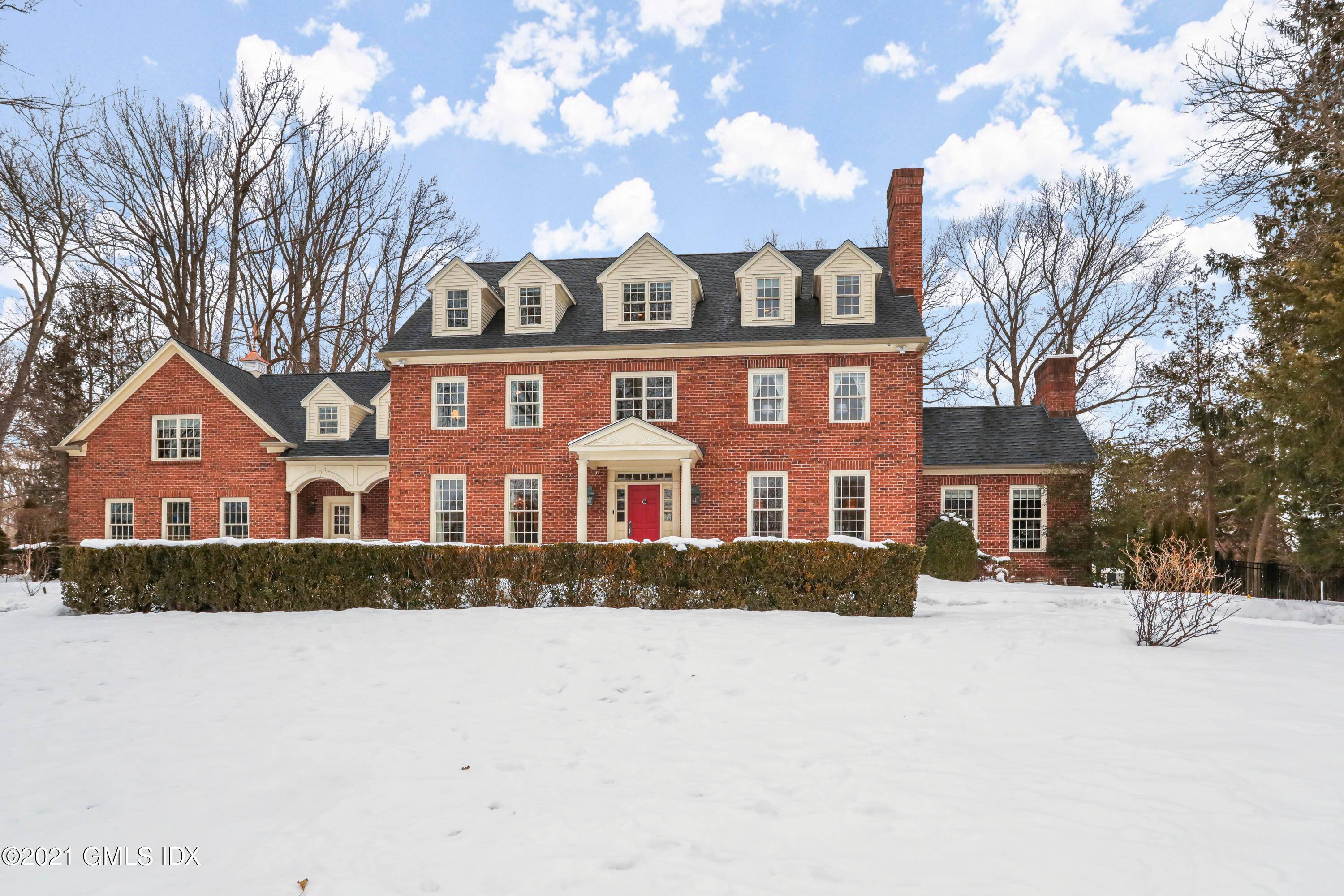 RENOVATED BRICK GEORGIAN COLONIAL ON A ONE ACRE LEVEL LOT IN PRIVATE DAWN HARBOR ASSOCIATION W WATER ACCESS.