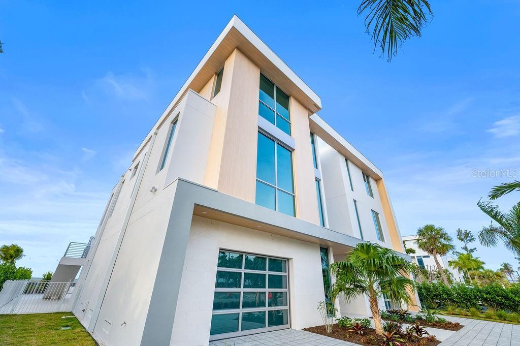 Designed by DSDG Architects, built by Seaward Homes