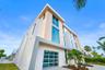 Designed by DSDG Architects, built by Seaward Homes