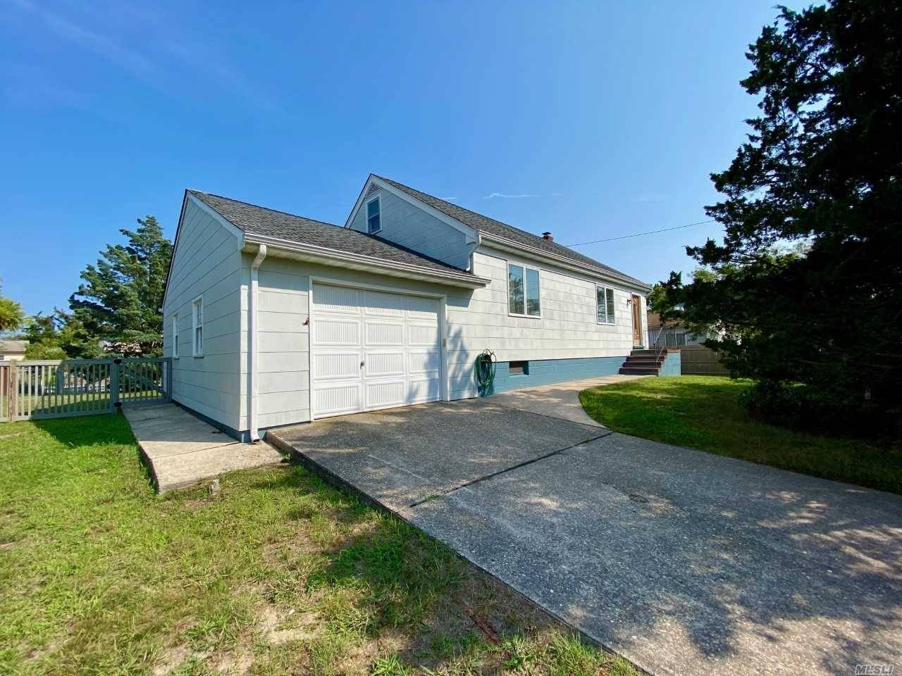 This two bedroom, one bath ranch located in Shinnecock Shores on 75 ft of bulkheaded waterfront with dock right in your backyard and is ready for your Kayak, Canoe, Paddle ...