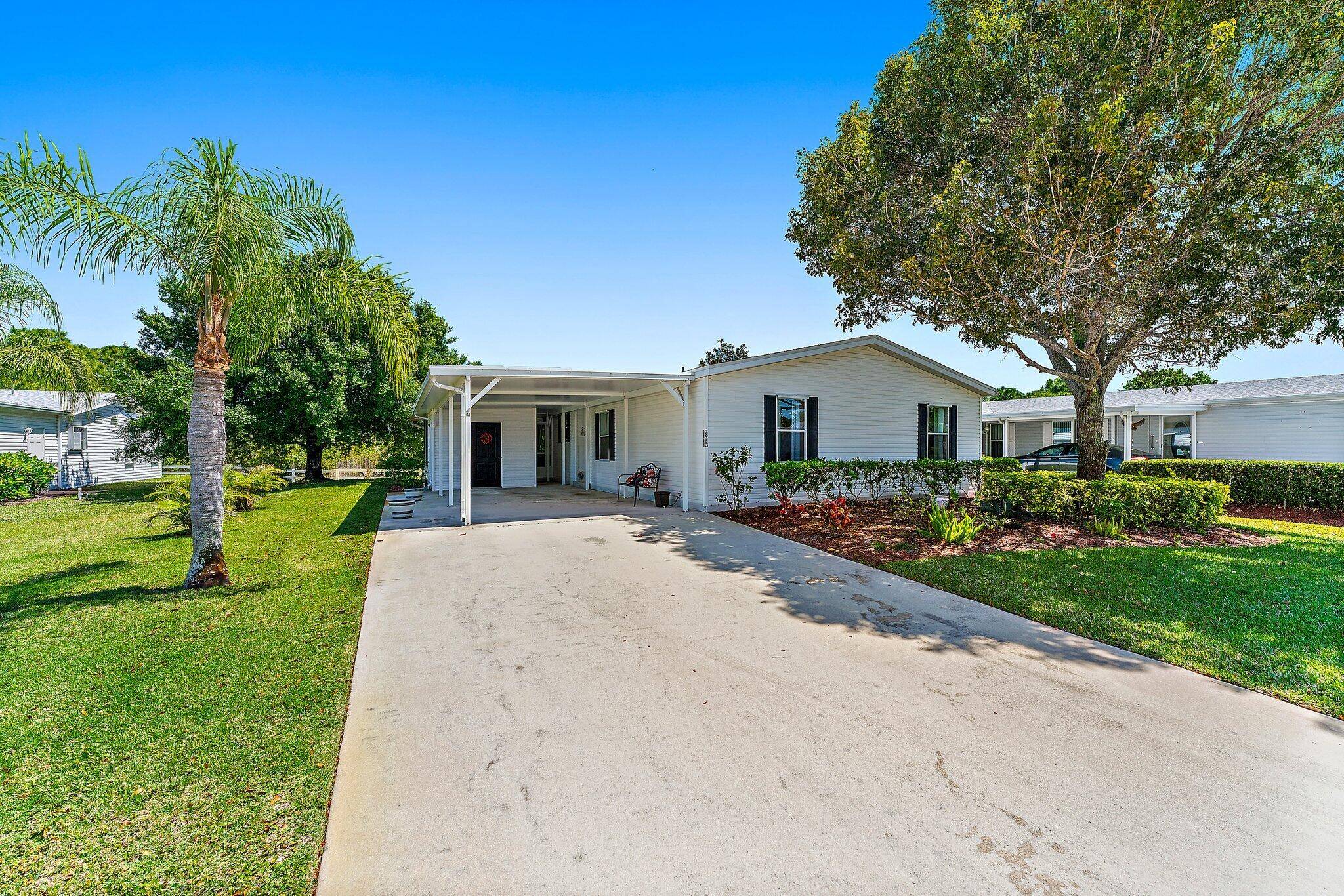Welcome Home to this Preserve front property in the Savanna Club 55 community offering a unique combination of amenities with 2 clubhouses, 3 fully equipped gyms, an on site restaurant, ...