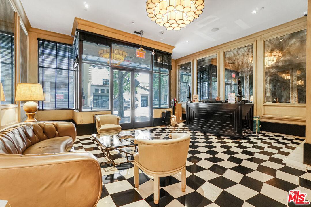 Lobby Concierge