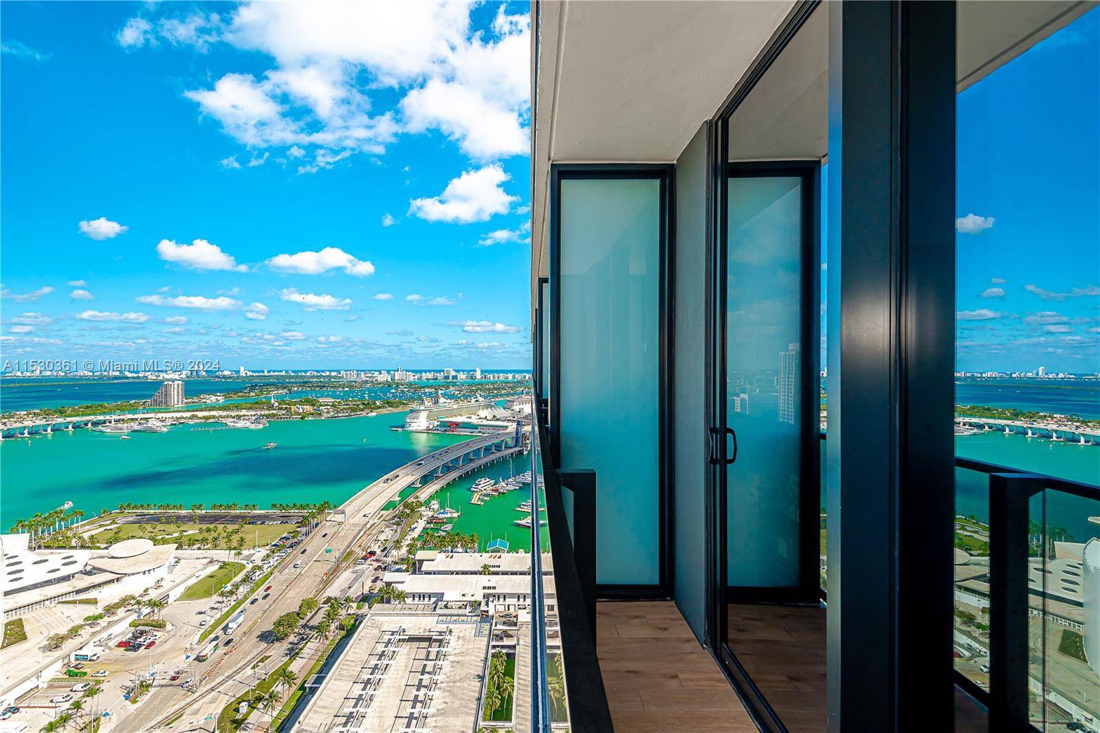 Experience luxury living with breathtaking views of Biscayne Bay and Downtown Miami in this brand new studio.